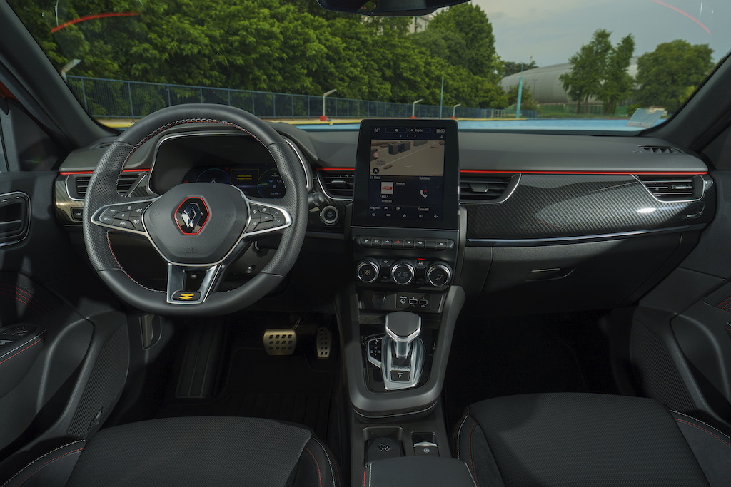 Renault Arkana e-tech 145, la nouvelle vague diventa ibrida Renault Arkana e-tech 145, la nouvelle vague diventa ibrida