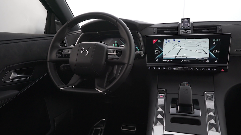 DS7 Crossback, il suv nato premium DS7 Crossback, il suv nato premium