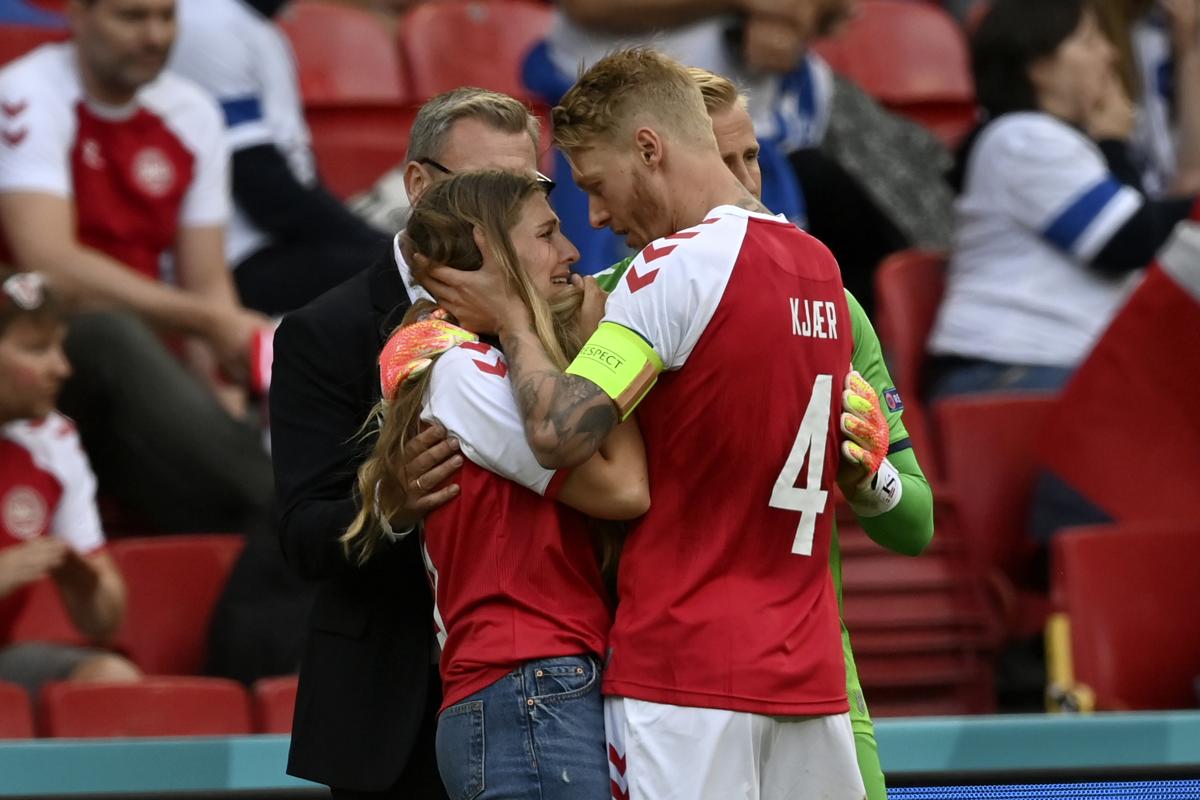 Kjaer futuro capitano del Milan dopo aver salvato la vita a Eriksen Kjaer futuro capitano del Milan dopo aver salvato la vita a Eriksen