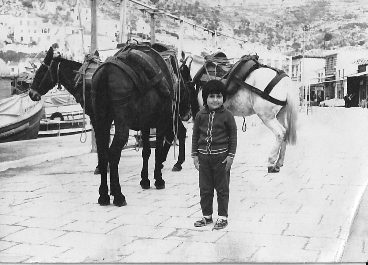 Galleria foto 'Leonard Cohen, Marianne Ihlen e quelle strane storie sull’isola di Hydra' - foto 5