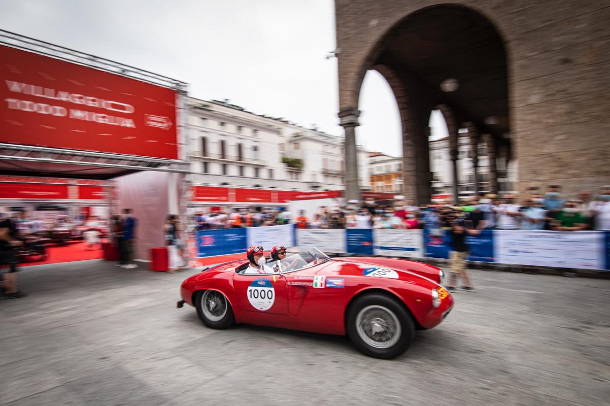 Al via la trentanovesima edizione della Mille Miglia