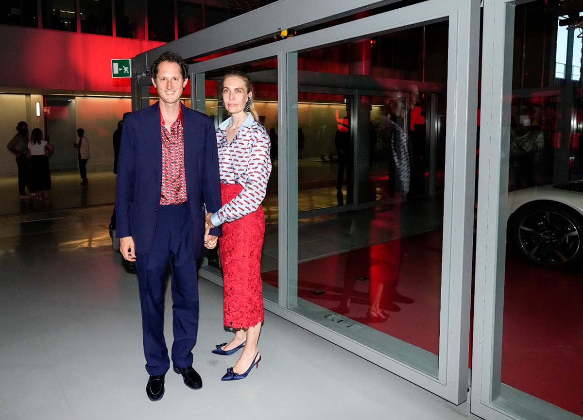 Exor, Elkann investe con i banker dei Paperoni asiatici sul made in Italy Exor, Elkann investe con i banker dei Paperoni asiatici sul made in Italy