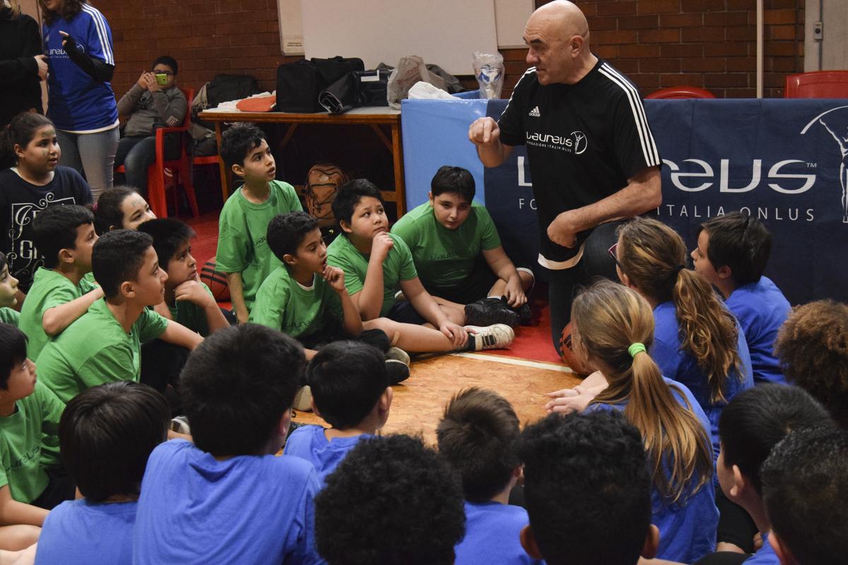 Laureus, al via da settembre a Como “MOVE IS CHANGE” Laureus, al via da settembre a Como “MOVE IS CHANGE”