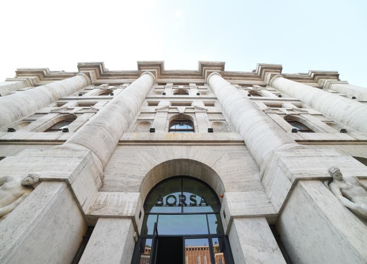Borsa: Tip, Reti, Alkemy sono tra i 5 titoli della settimana a Piazza Affari Borsa: Tip, Reti, Alkemy sono tra i 5 titoli della settimana a Piazza Affari
