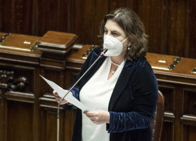 Governo, Catalfo (M5s), “Il RdC va implementato, altro che smantellato”