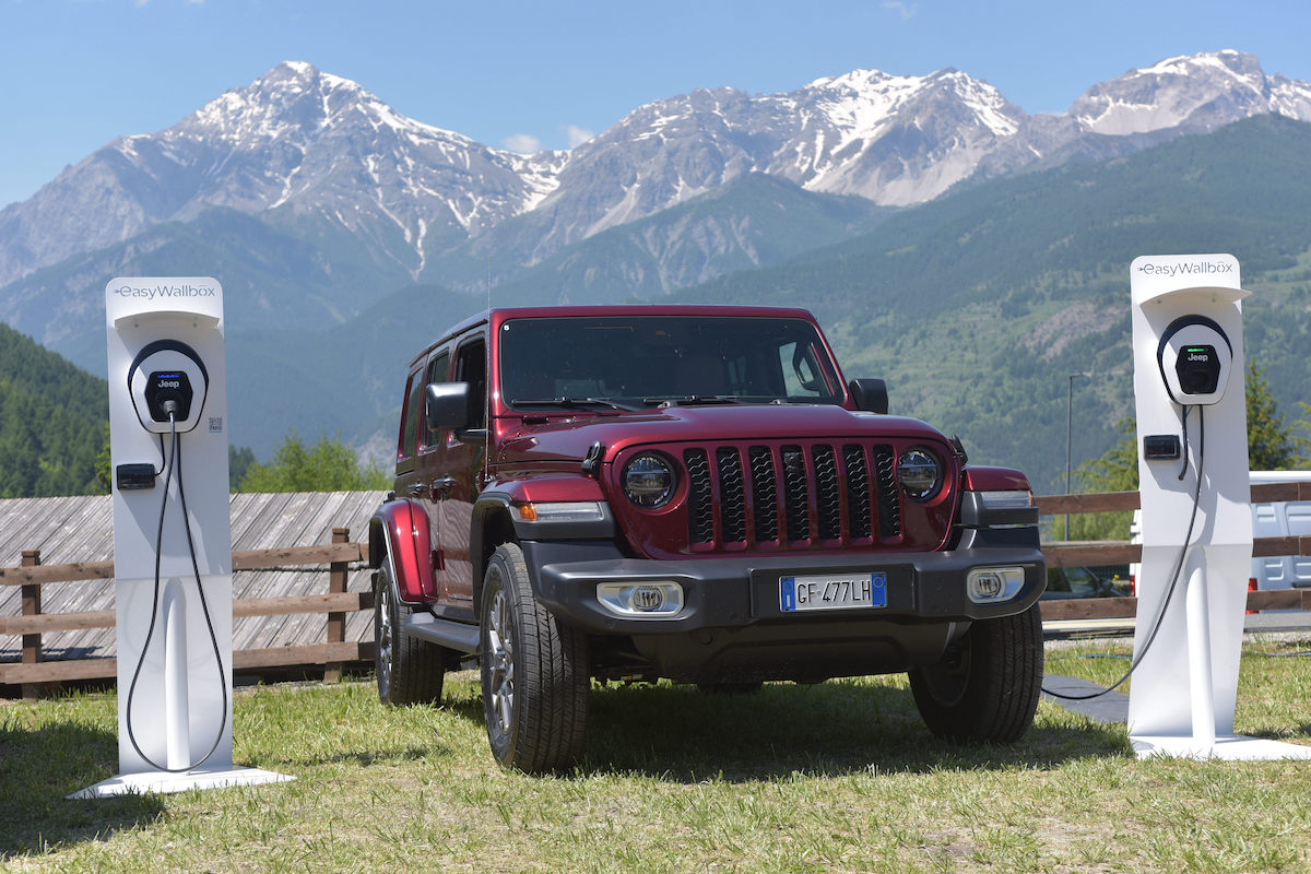 Free2Move eSolutions e Jeep Wrangler 4xe, insieme per l’evoluzione sostenibile Free2Move eSolutions e Jeep Wrangler 4xe, insieme per l’evoluzione sostenibile