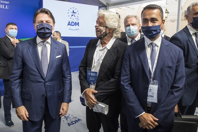 M5s, Conte toglie i poteri a Grillo. Non detterà più la linea. “Ruoli chiari” M5s, Conte toglie i poteri a Grillo. Non detterà più la linea. “Ruoli chiari”