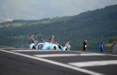La 1000 Miglia raggiunge Bologna, domani ultima tappa