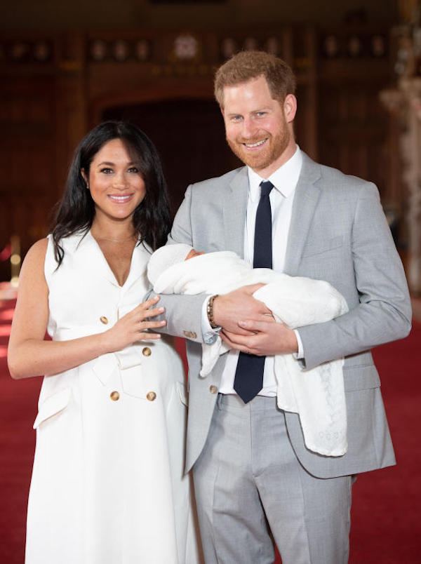 Harry e William litigano per Meghan: “Gli ha sbattuto il telefono in faccia”