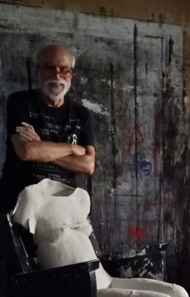 Uccio Biondi, Pulsioni: la vera essenza umana dietro maschere e finzioni Uccio Biondi, Pulsioni: la vera essenza umana dietro maschere e finzioni