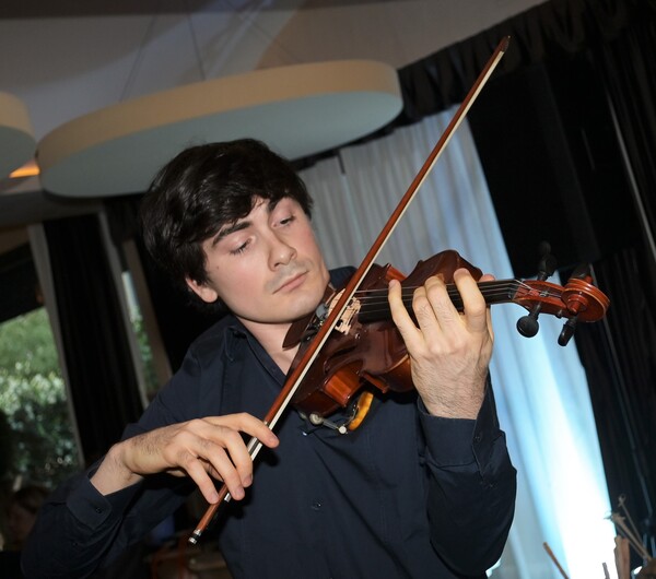 Raffaello Tonon premio Un amico è per sempre da A.M.A.L