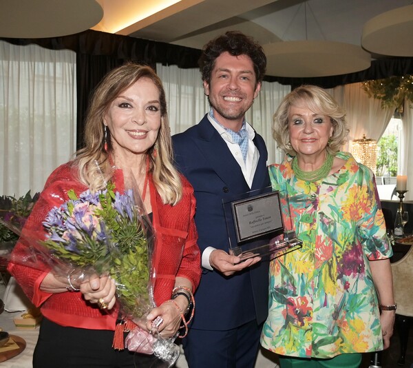 Raffaello Tonon premio Un amico è per sempre da A.M.A.L