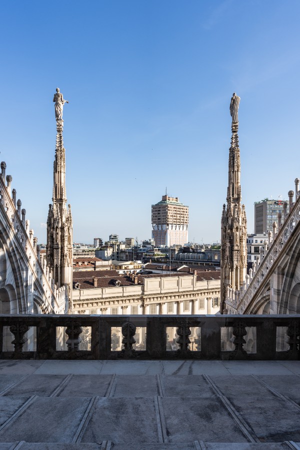 Nuova veste per la Torre Velasca, un concerto per salutare Milano Nuova veste per la Torre Velasca, un concerto per salutare Milano