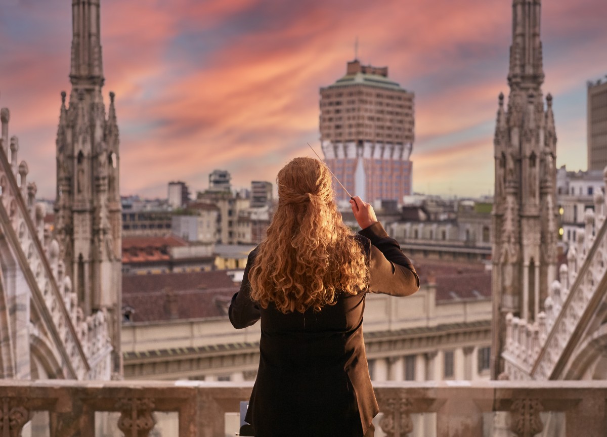 Nuova veste per la Torre Velasca, un concerto per salutare Milano Nuova veste per la Torre Velasca, un concerto per salutare Milano