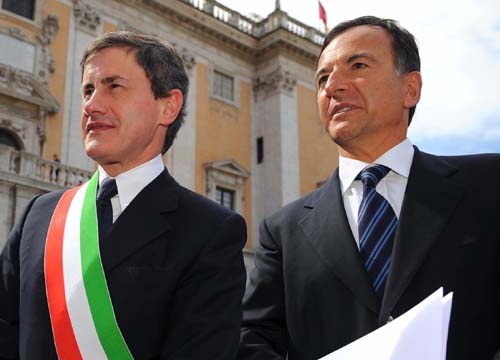 Consiglio di Stato, Frattini promosso per anzianità. Ma ha 13 anni di assenze Consiglio di Stato, Frattini promosso per anzianità. Ma ha 13 anni di assenze