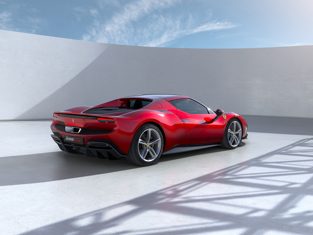 Ferrari 296 GTB: la prima berlinetta ibrida plug-in
