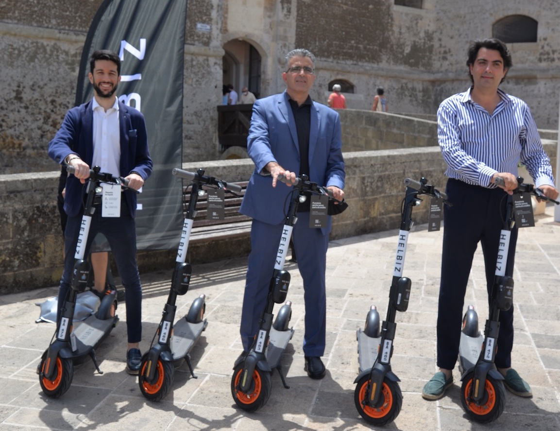 Helbiz protagonista all’evento musicale Extra battiti di Radio Norba a Otranto Helbiz protagonista all’evento musicale Extra battiti di Radio Norba a Otranto