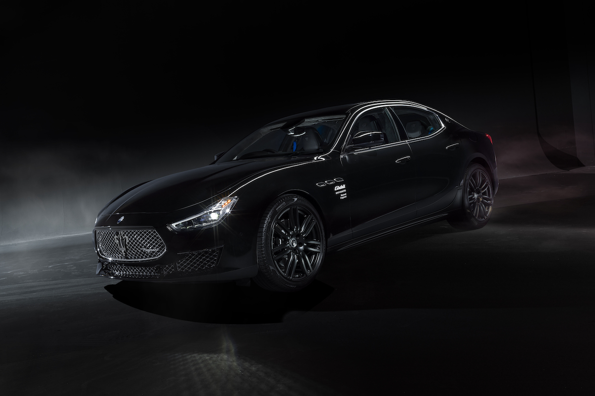 Maserati presenta le special edition Ghibli Operanera e Operabianca