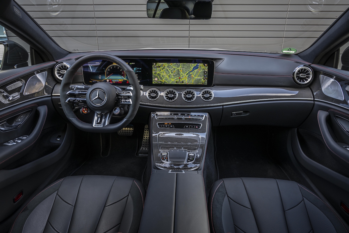 Due Nuove versioni per una Mercedes CLS sempre più sportiva Due Nuove versioni per una Mercedes CLS sempre più sportiva