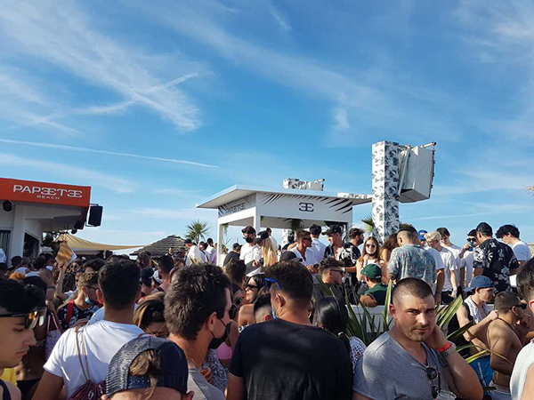Covid, al Papeete di Salvini si anticipa lo stop all’obbligo della mascherina