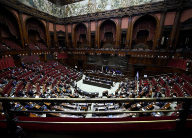 Nel 2023 Conte-Grillo comunque divisi? Scenari di Palazzo. Sondaggio online