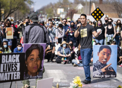 Inginocchiarsi per George Floyd e non per Luana D’Orazio: sudditanza culturale