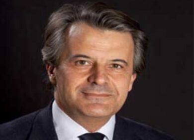 Centrodestra, Farinet si prende 48 ore. Slitta ancora l’annuncio (forse)