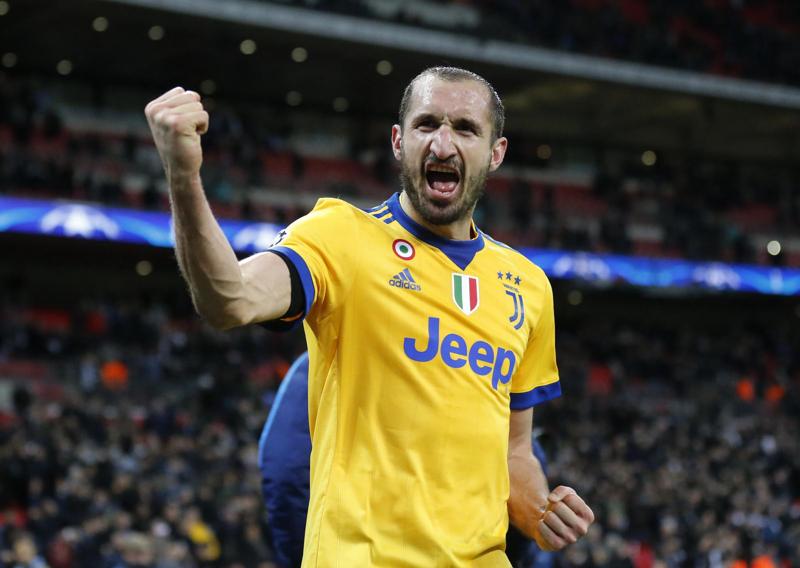 Chiellini finanzia la ricerca di un farmaco, intanto gli scade il contratto Chiellini finanzia la ricerca di un farmaco, intanto gli scade il contratto