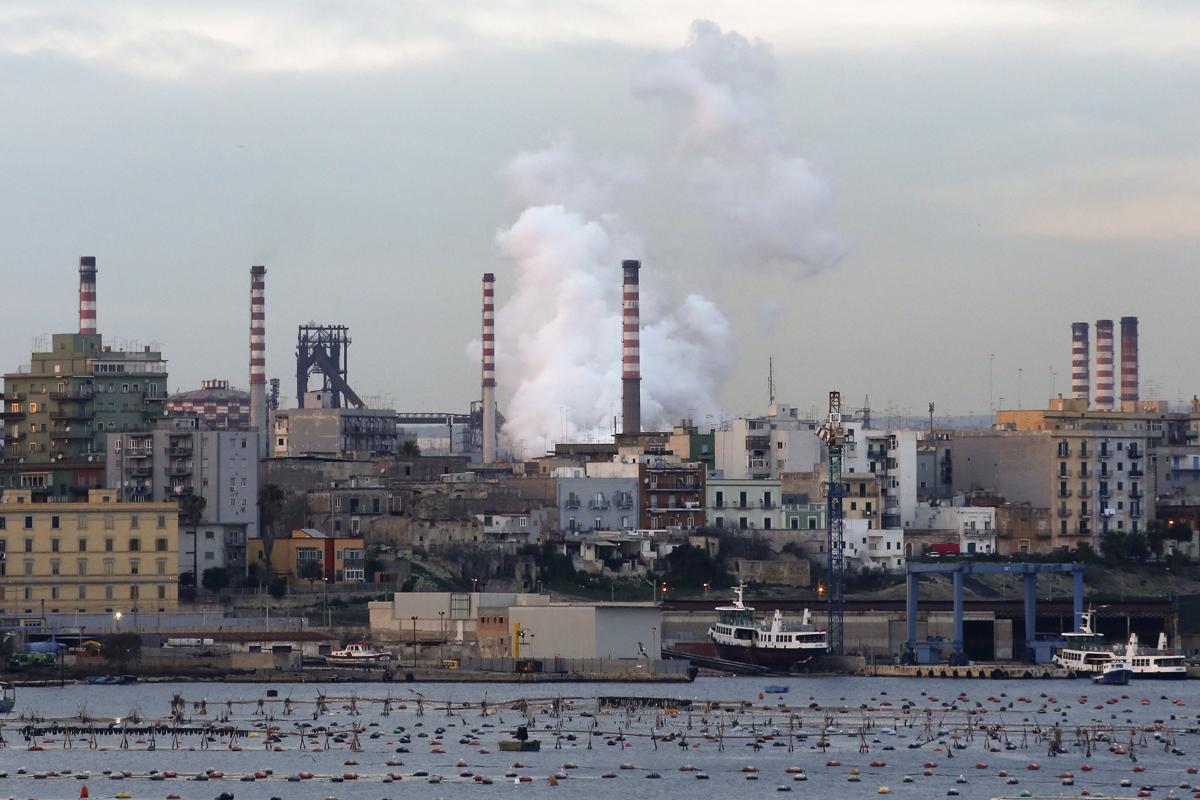 Ex Ilva, l’ad Morselli esulta: “Basta debiti finanziari e tornano gli utili” Ex Ilva, l’ad Morselli esulta: “Basta debiti finanziari e tornano gli utili”
