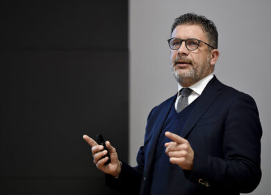 Cherubini presenta la nuova Juve: “CR7 resta con noi”. Dybala, invece…