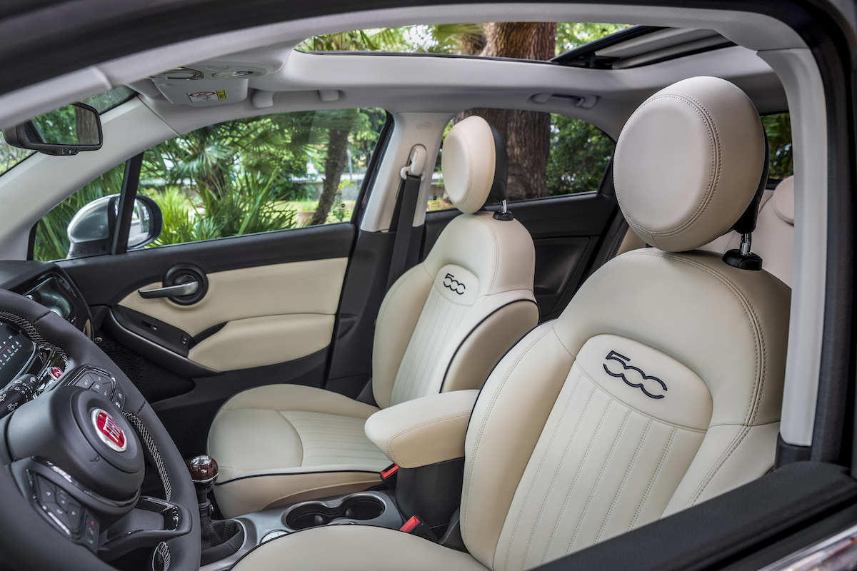 Fiat svela la 500X Yachting, per la prima volta in versione “open air”