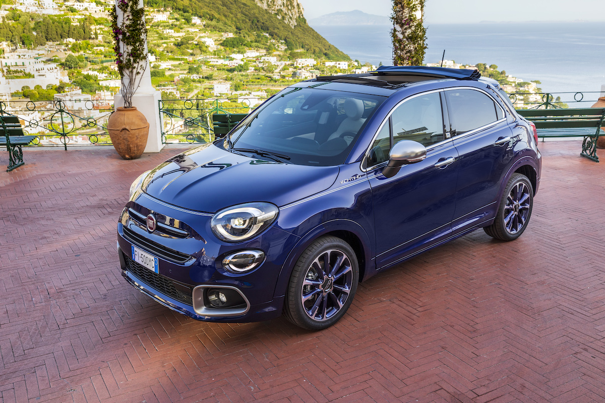 Fiat svela la 500X Yachting, per la prima volta in versione “open air”