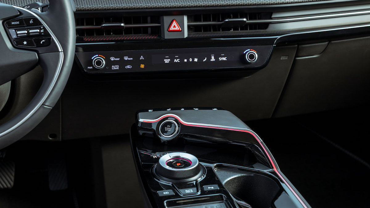 Kia EV 6, un abitacolo da prima classe con soluzioni rivoluzionarie Kia EV 6, un abitacolo da prima classe con soluzioni rivoluzionarie