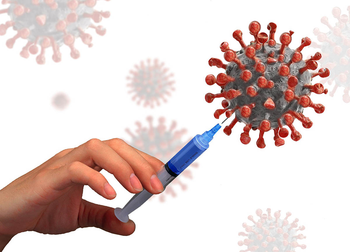 Variante Delta, Ema: “Tutti e quattro i vaccini offrono protezione completa” Variante Delta, Ema: “Tutti e quattro i vaccini offrono protezione completa”