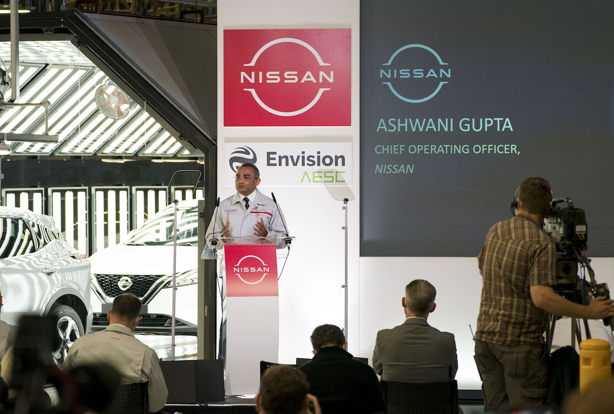Nissan lancia primo ecosistema mondiale di veicoli green Nissan lancia primo ecosistema mondiale di veicoli green