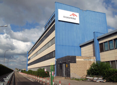 Ex Ilva approva finalmente il bilancio. Il cronoprogramma sullo Stato al 60%