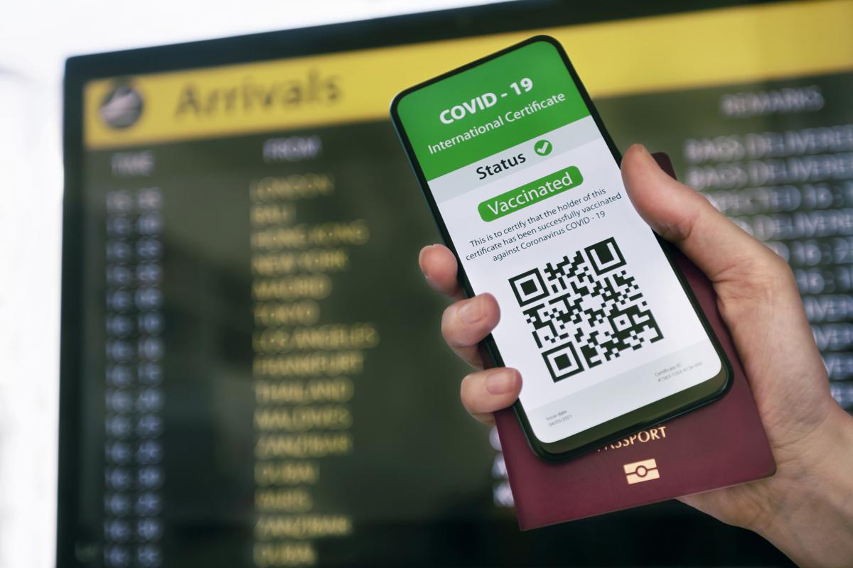 Green Pass europeo: come ottenerlo, chi può richiederlo e come scaricarlo Green Pass europeo: come ottenerlo, chi può richiederlo e come scaricarlo