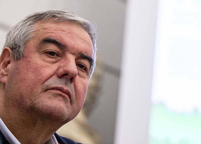 Protezione civile, le chat di Borrelli. “Non conto, qui decide solo Speranza”