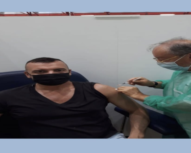 Casalino, rottura a 5S in scena. Ma l’ex portavoce è in Puglia per il vaccino