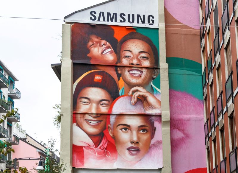 Samsung compensa il flop degli smartphone: mancano i chip e boom dei profitti Samsung compensa il flop degli smartphone: mancano i chip e boom dei profitti