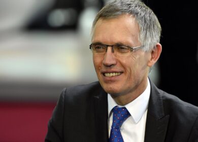 Stellantis punta 30 miliardi sull’elettrico. La terza gigafactory Ue a Termoli