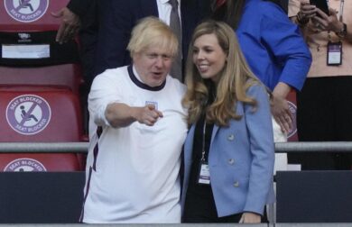 Boris Johnson: se l’Inghilterra batte l’Italia, il 12 luglio festa nazionale