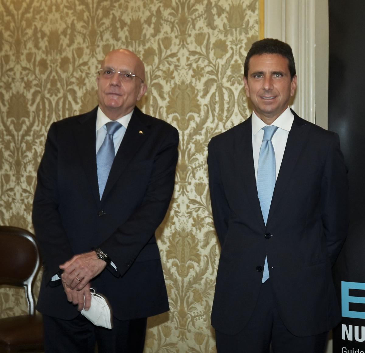 “Emirati: nulla è impossibile” il libro che unisce le Culture Internazionali “Emirati: nulla è impossibile” il libro che unisce le Culture Internazionali