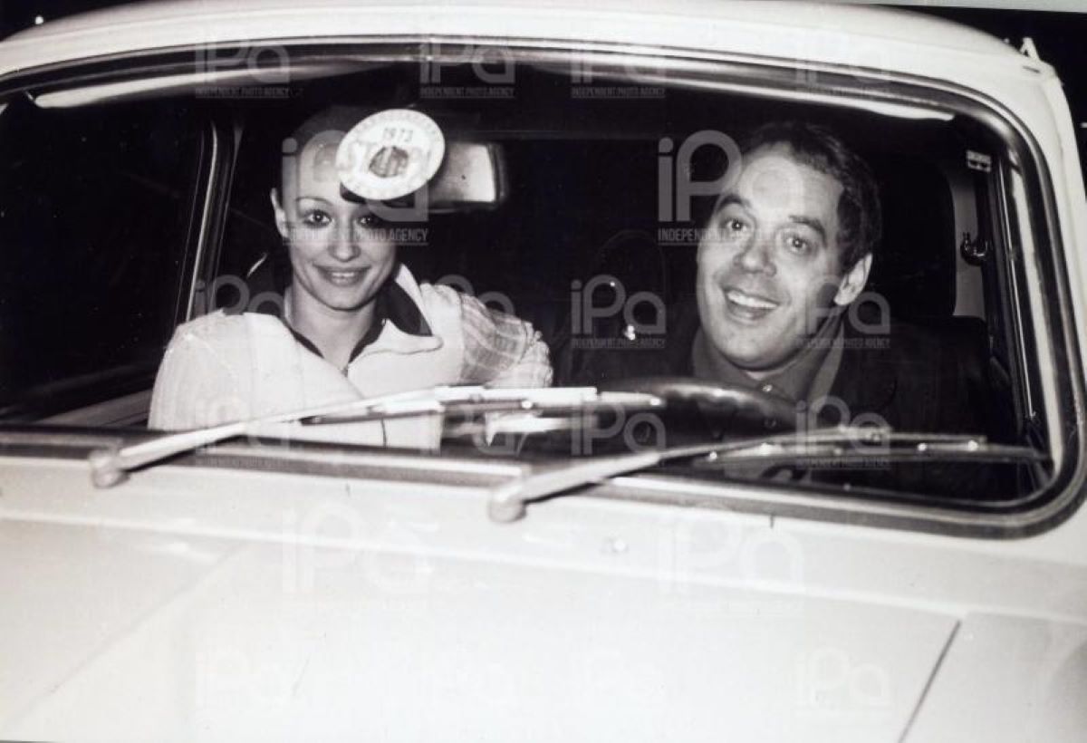 Raffaella Carrà, patrimonio da spartire in assenza di figli: ville, soldi e…