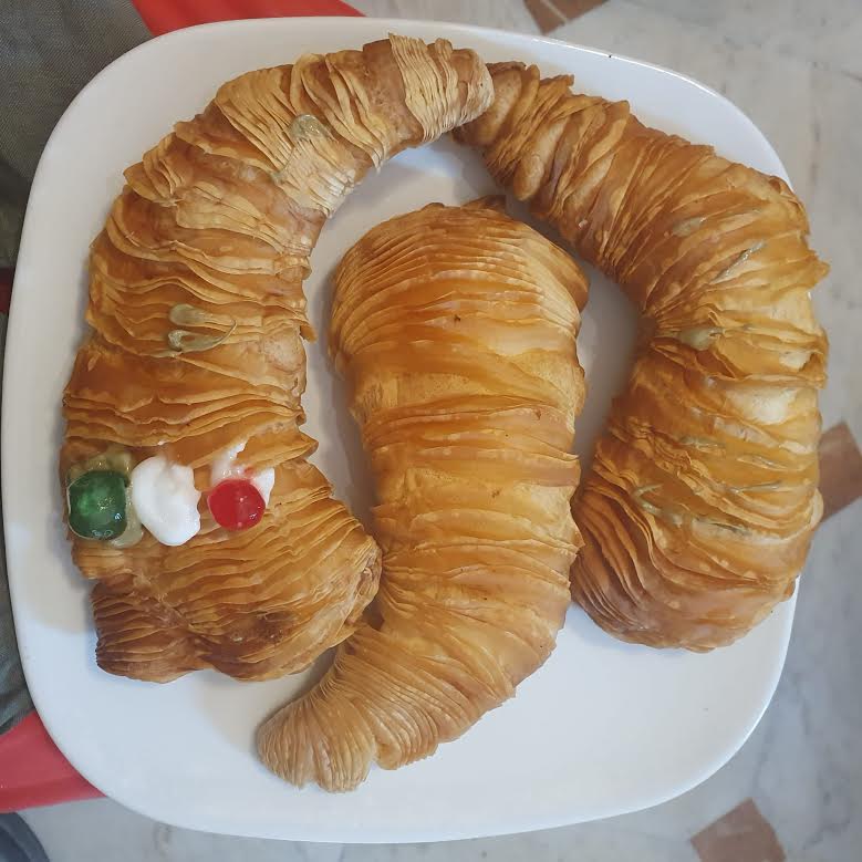 Inghilterra-Italia: arriva la “sfogliatella a giro”, omaggio ai gol di Insigne Inghilterra-Italia: arriva la “sfogliatella a giro”, omaggio ai gol di Insigne