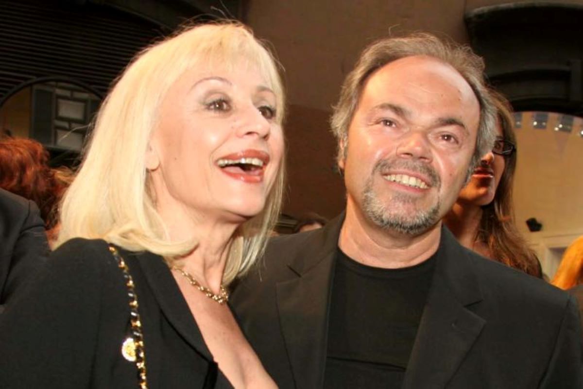 Raffaella Carrà funerali: “Urna da Padre Pio prima di andare all’Argentario” Raffaella Carrà funerali: “Urna da Padre Pio prima di andare all’Argentario”