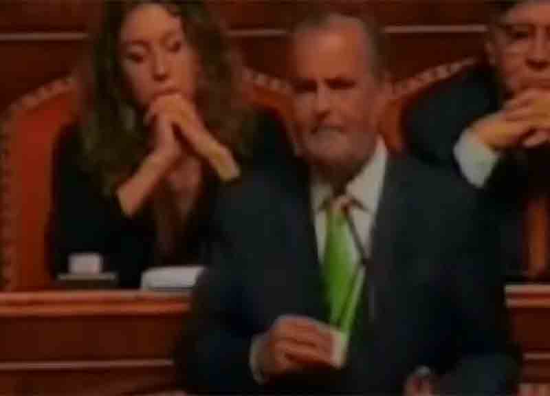 Ddl Zan, Calderoli (Lega): “Migliaia di emendamenti e un binocolo da cecchino”