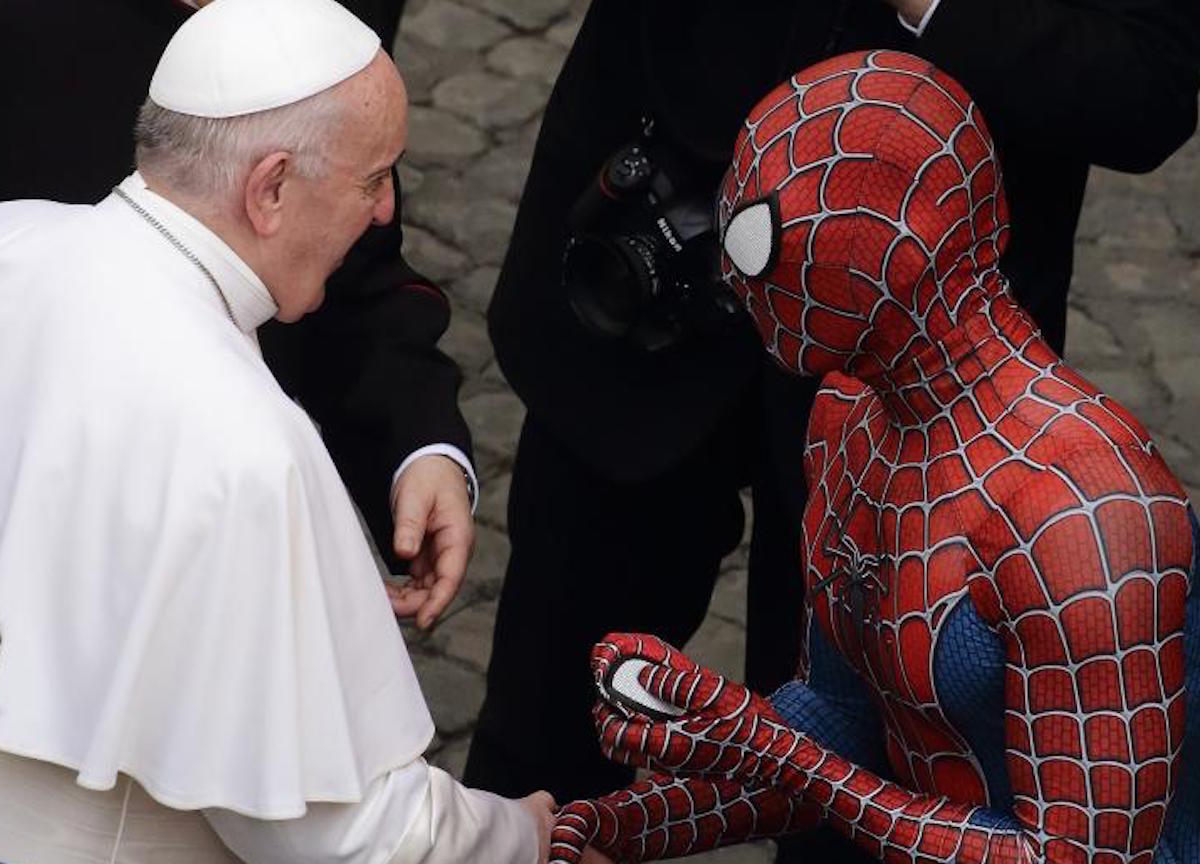 Papa Angelus domenica dall’Ospedale Gemelli, come Giovanni Paolo II Papa Angelus domenica dall’Ospedale Gemelli, come Giovanni Paolo II