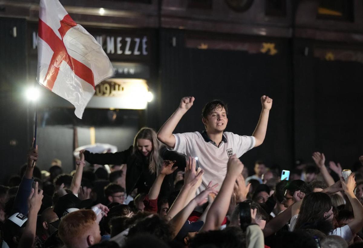 Inghilterra-Italia, “Attenti al tifo violento”: il racconto choc dei danesi Inghilterra-Italia, “Attenti al tifo violento”: il racconto choc dei danesi