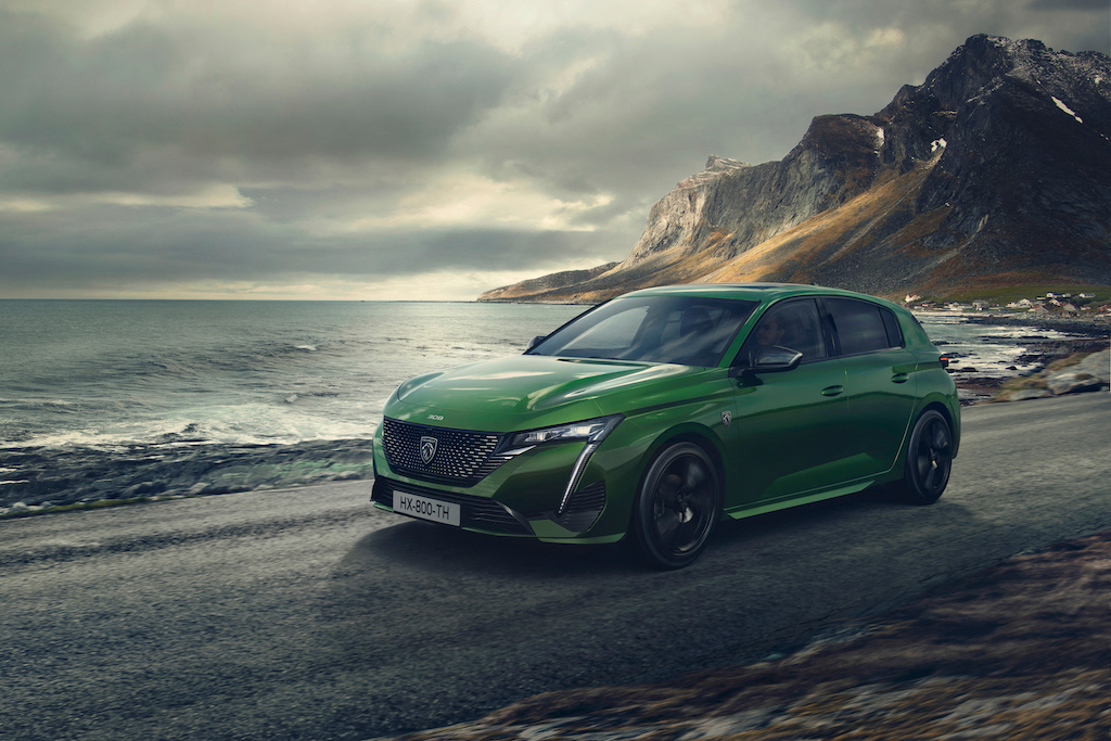 Peugeot: dal 2021 il 70% dei modelli sarà elettrificato Peugeot: dal 2021 il 70% dei modelli sarà elettrificato